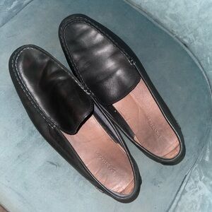 Lacoste mens 10.5 loafers great condition leather concours